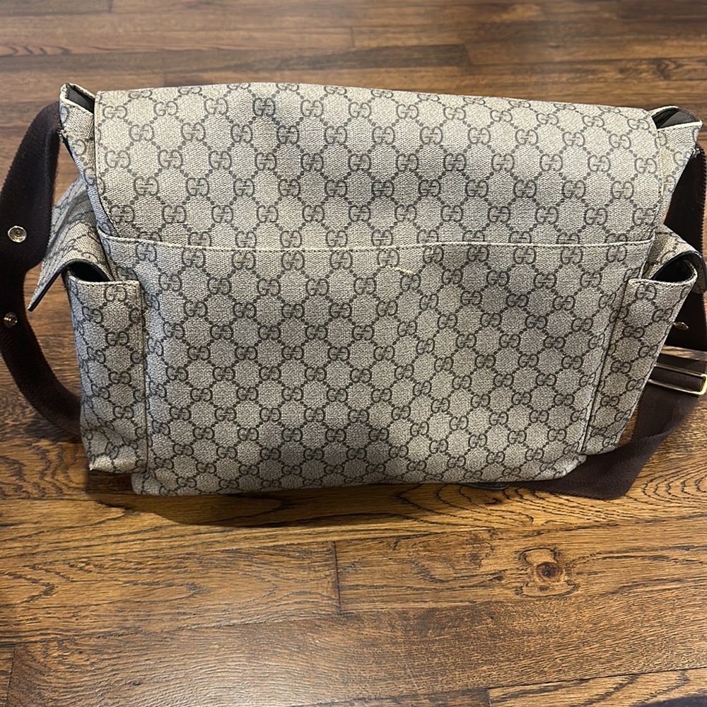 GG plus diaper bag (Gucci diaper bag with multiple pockets) - Picture 2 of 9